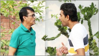 ঈদে করোনা প্রতিরোধে বিশেষ বার্তা নিয়ে আসছে হানিফ সংকেতের ‘দূরত্বের গুরুত্ব’ ঈদে করোনা প্রতিরোধে বিশেষ বার্তা নিয়ে আসছে হানিফ সংকেতের ‘দূরত্বের গুরুত্ব’